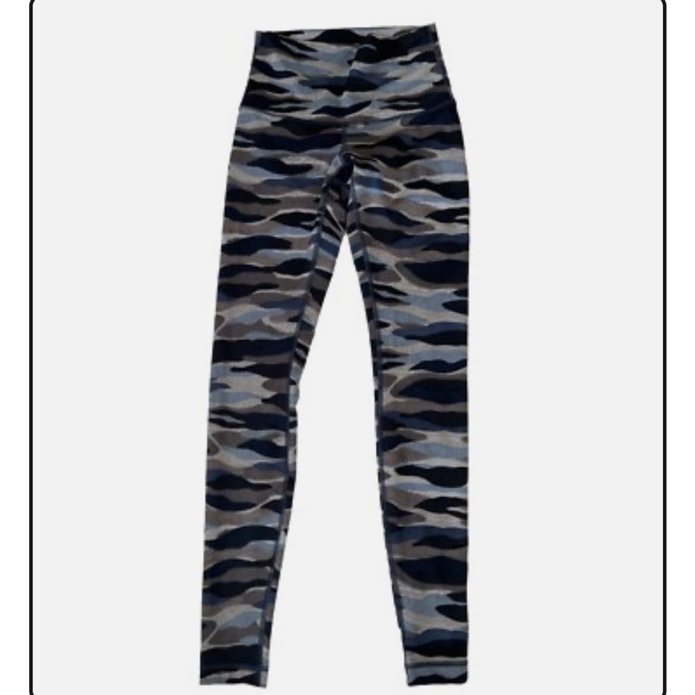 Lululemon Wunder Under blue gray Camo leggings size 6